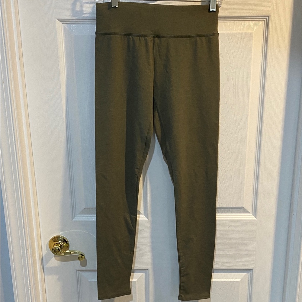 Aerie medium leggings NWT